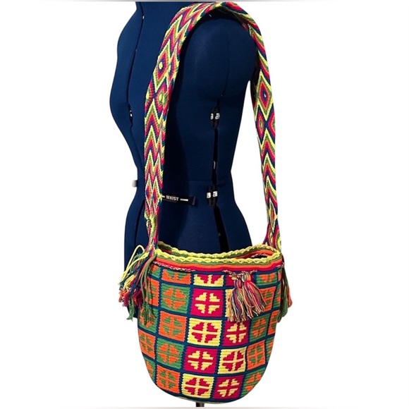 Wayuu Tribe Handbags - Wayuu Tribe Multicolor Handmade Woven Shoulder Bag Columbia Crochet Drawstring